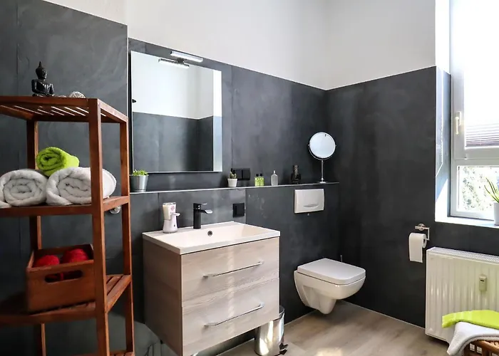 Md-8 Kleiststrasse 4 - Zentral Nur 5min Bis Zur Innenstadt - 2schlafzimmer-smart Tv-badewanne-innenhoflage Апартаменты *