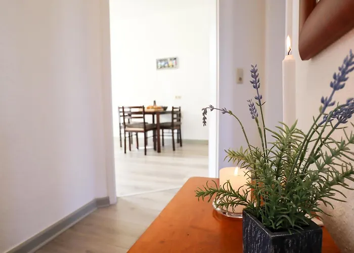 Md-8 Kleiststrasse 4 - Zentral Nur 5min Bis Zur Innenstadt - 2schlafzimmer-smart Tv-badewanne-innenhoflage * Магдебург